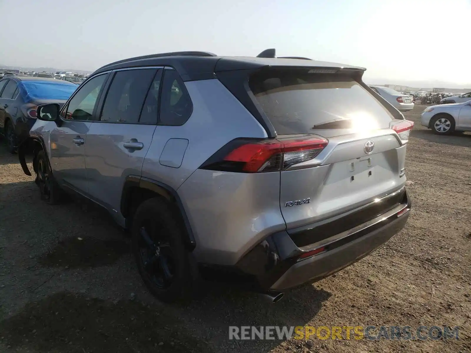 3 Photograph of a damaged car JTMEWRFV7KJ007133 TOYOTA RAV4 2019