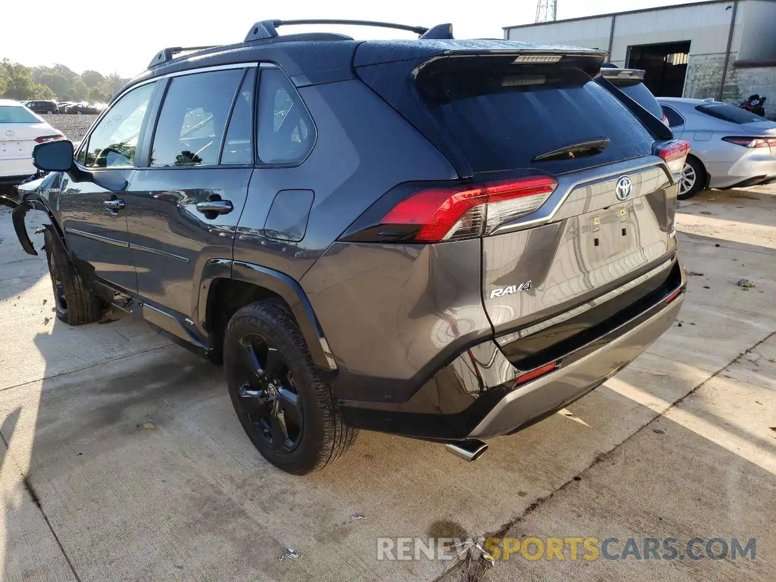 3 Photograph of a damaged car JTMEWRFV7KJ025938 TOYOTA RAV4 2019