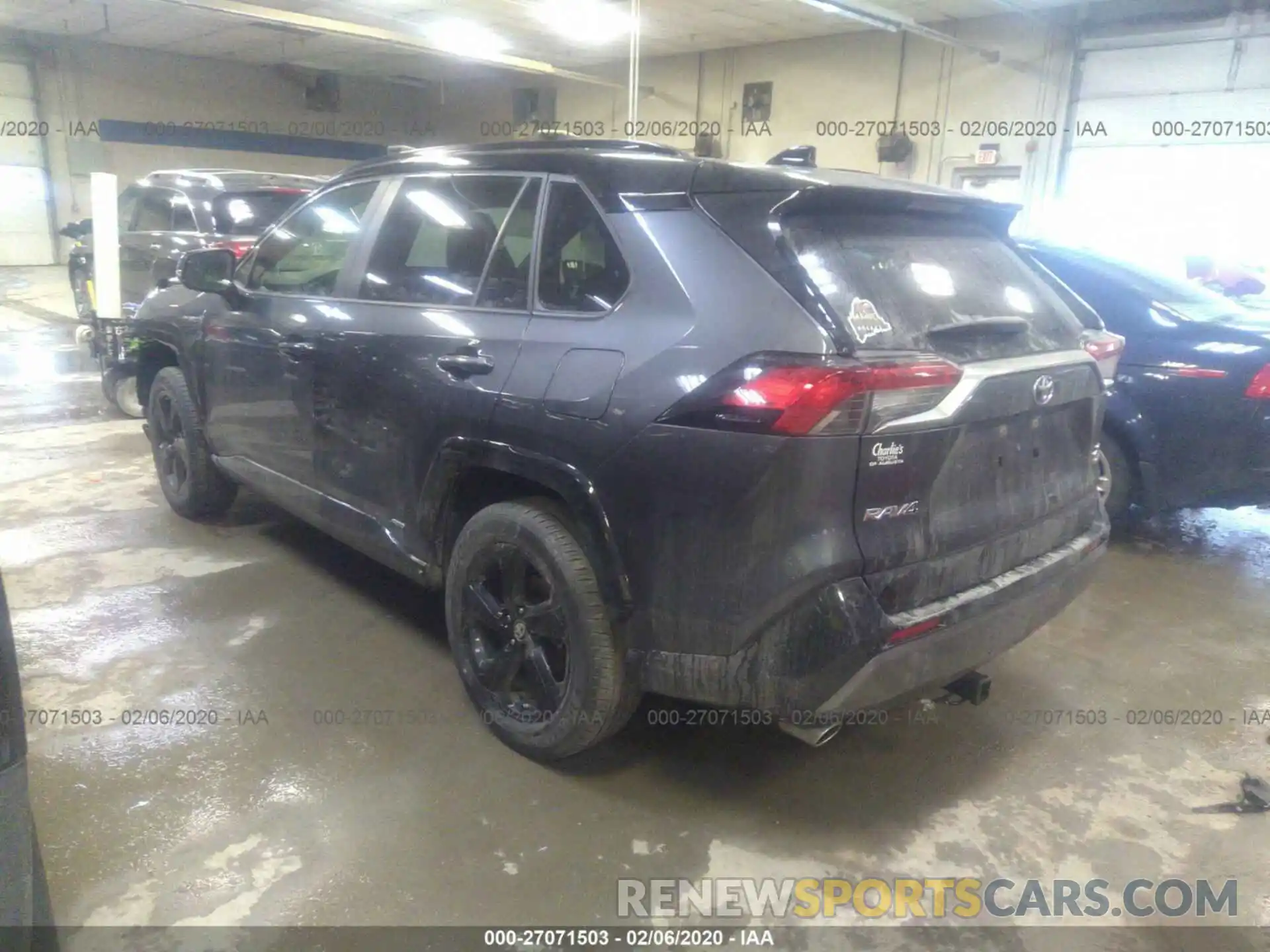 3 Photograph of a damaged car JTMEWRFV7KJ028290 TOYOTA RAV4 2019