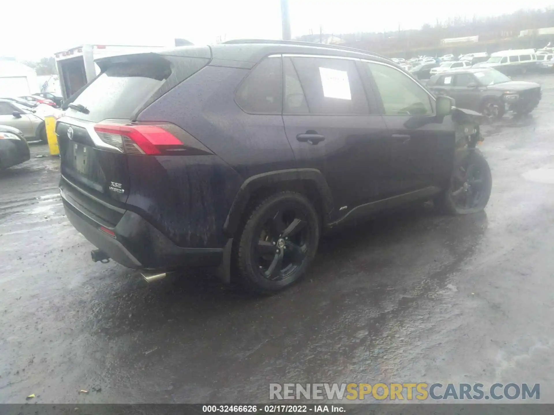 4 Photograph of a damaged car JTMEWRFV8KD516890 TOYOTA RAV4 2019