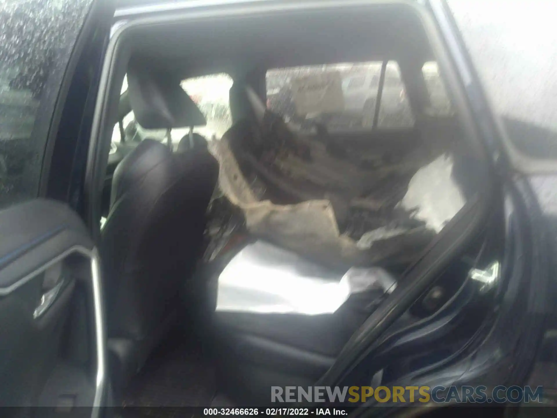 8 Photograph of a damaged car JTMEWRFV8KD516890 TOYOTA RAV4 2019