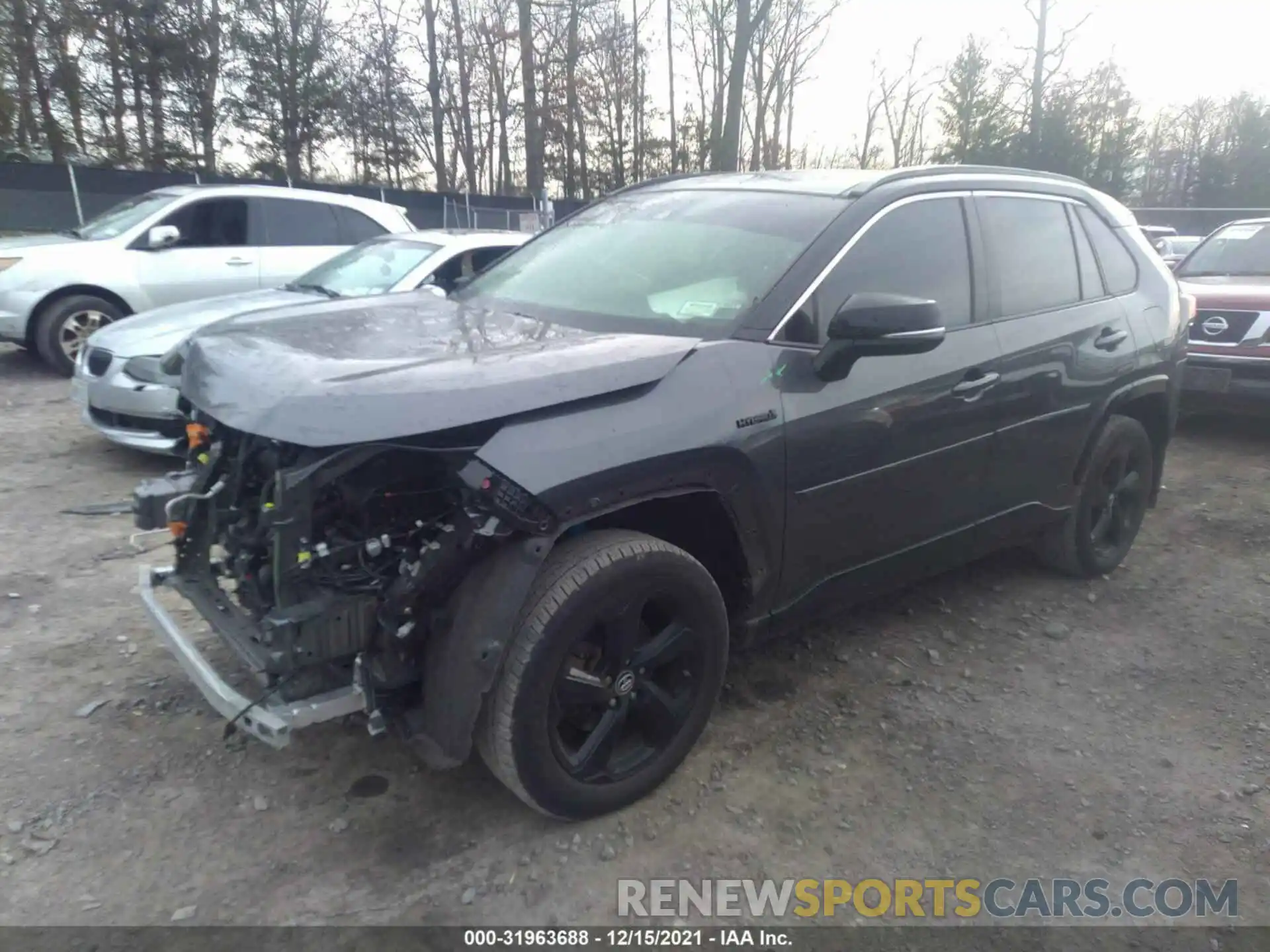 2 Photograph of a damaged car JTMEWRFV8KD518624 TOYOTA RAV4 2019