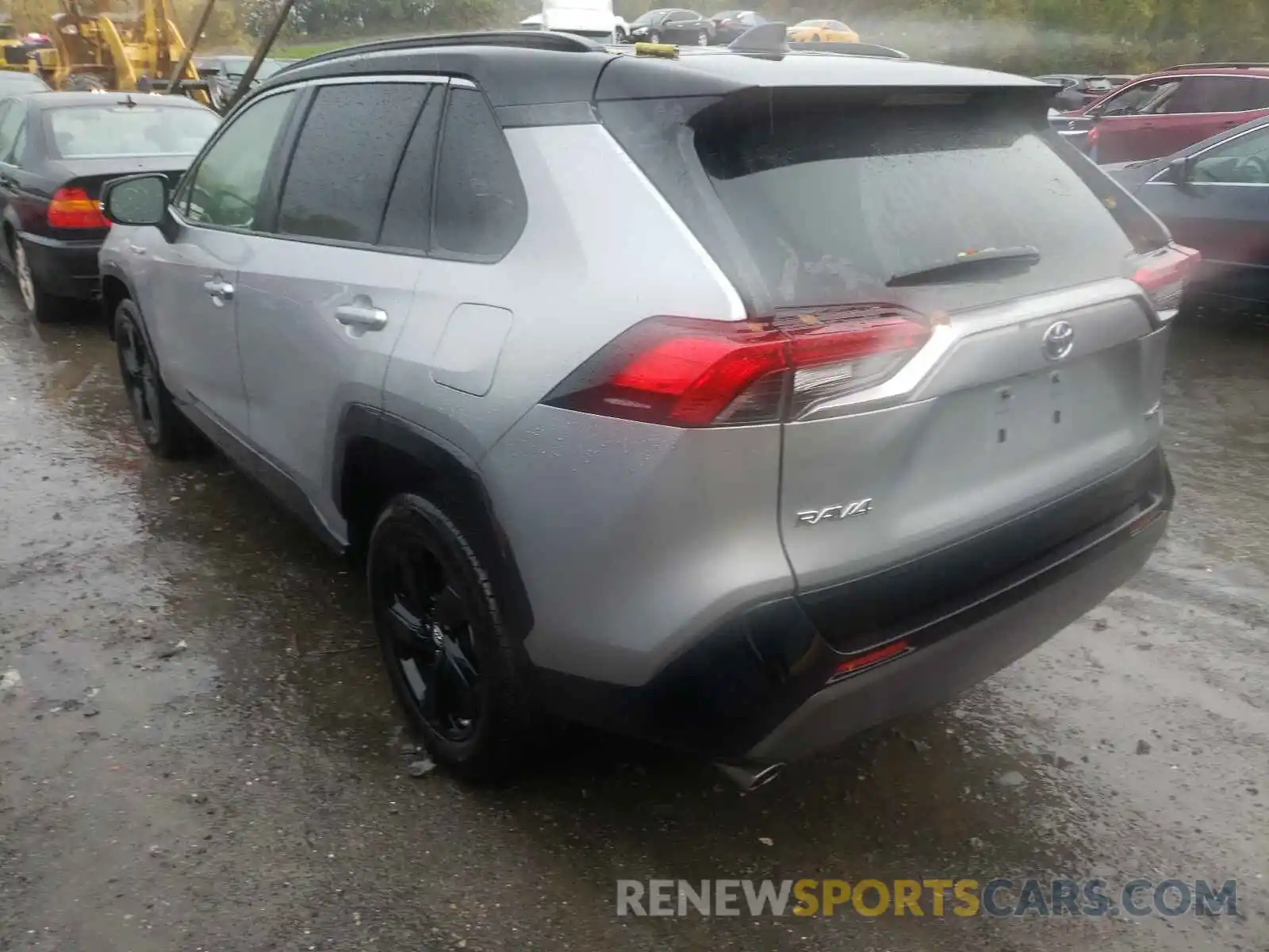 3 Photograph of a damaged car JTMEWRFV8KJ017119 TOYOTA RAV4 2019