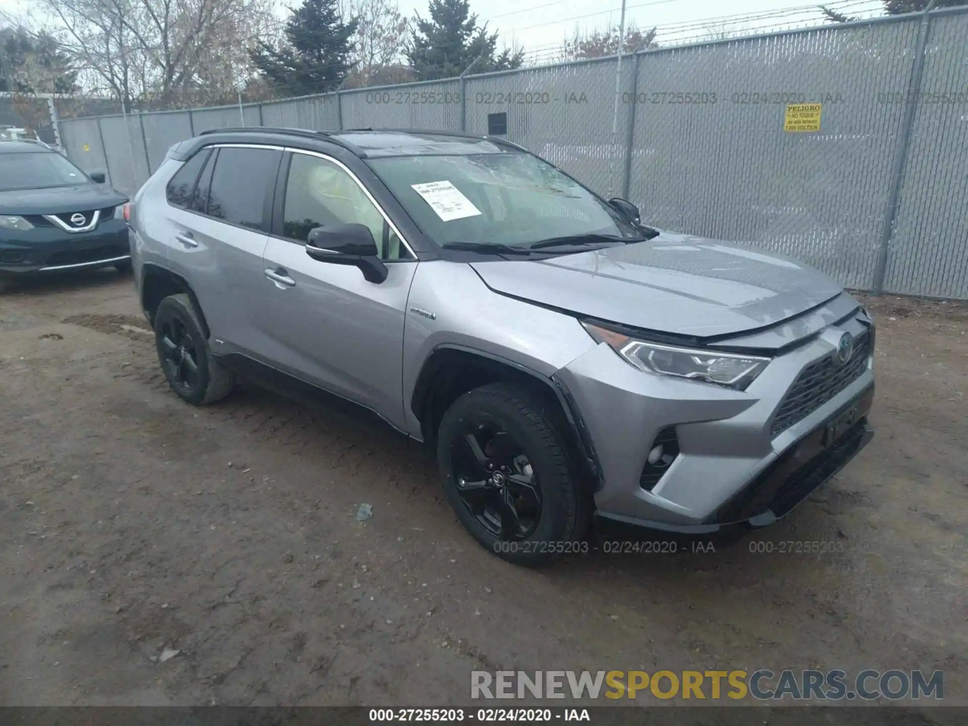 1 Photograph of a damaged car JTMEWRFV8KJ018321 TOYOTA RAV4 2019