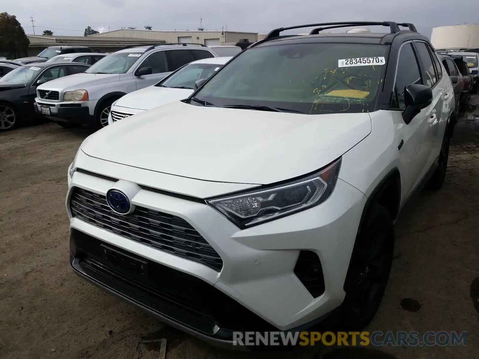 2 Photograph of a damaged car JTMEWRFV8KJ019100 TOYOTA RAV4 2019