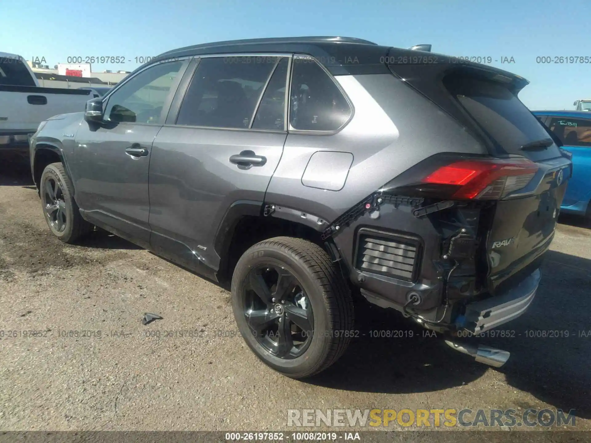 3 Photograph of a damaged car JTMEWRFV9KD508250 TOYOTA RAV4 2019