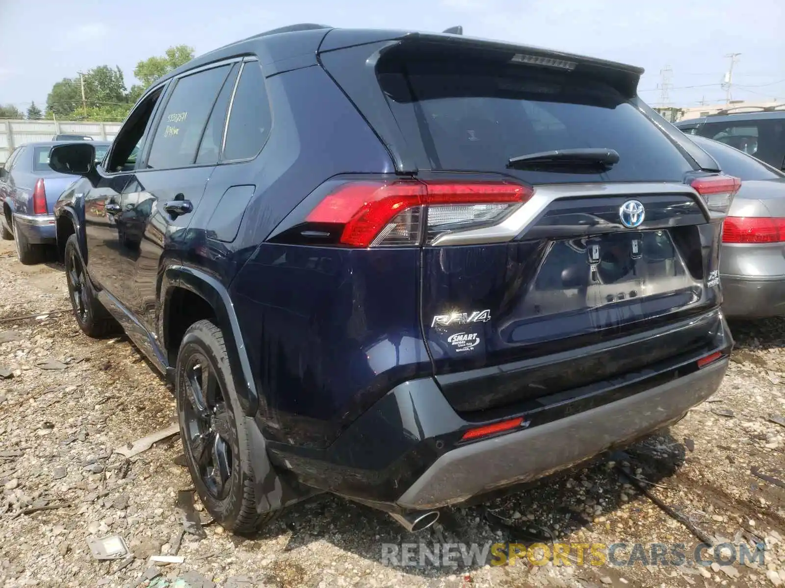 3 Фотография поврежденного автомобиля JTMEWRFV9KD525016 TOYOTA RAV4 2019