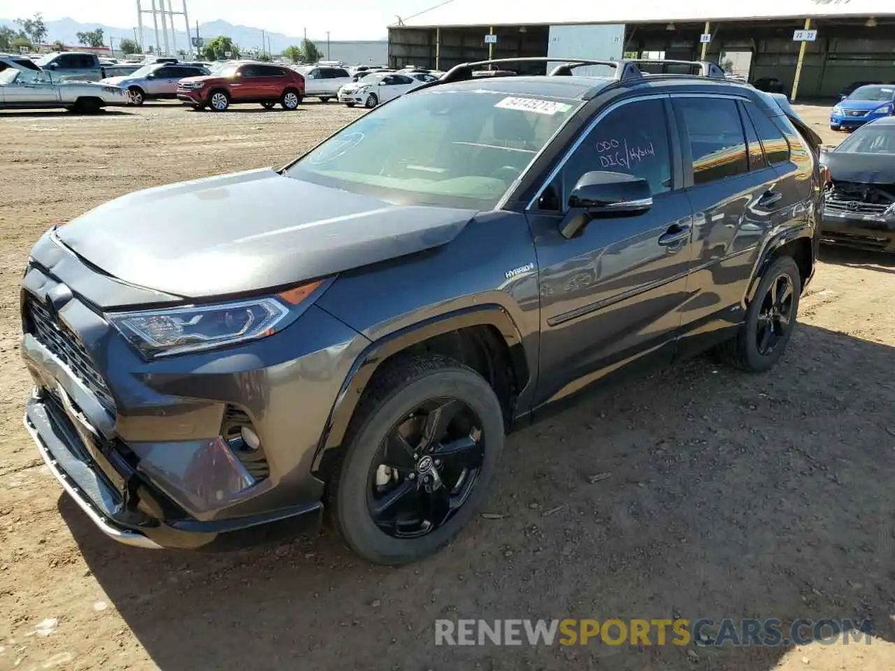 2 Photograph of a damaged car JTMEWRFV9KJ018473 TOYOTA RAV4 2019