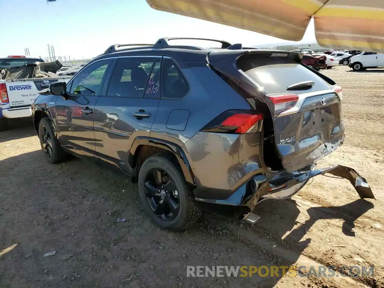 3 Photograph of a damaged car JTMEWRFV9KJ018473 TOYOTA RAV4 2019