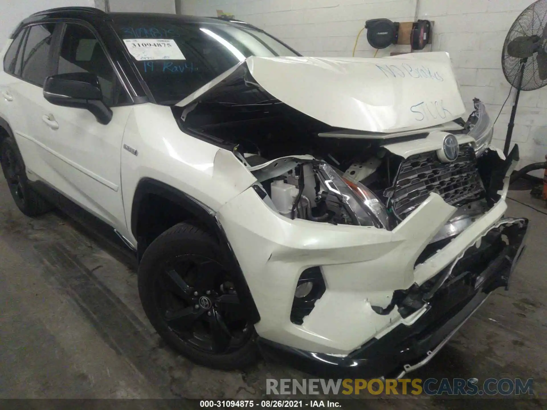 6 Photograph of a damaged car JTMEWRFV9KJ025133 TOYOTA RAV4 2019