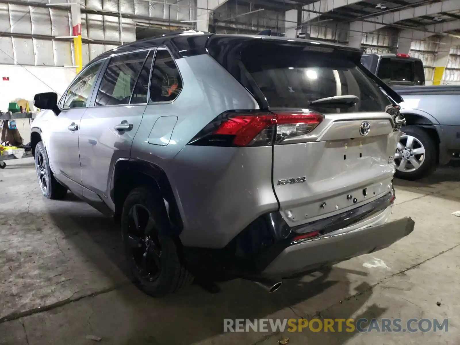 3 Photograph of a damaged car JTMEWRFVXKD505678 TOYOTA RAV4 2019