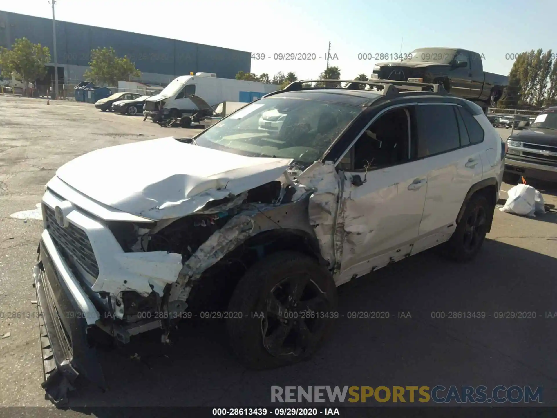 2 Photograph of a damaged car JTMEWRFVXKD519340 TOYOTA RAV4 2019