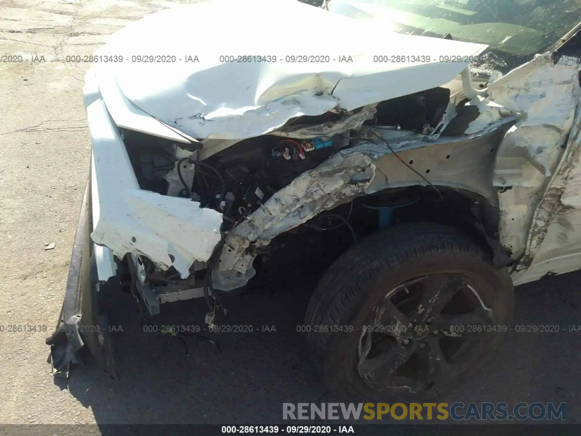 6 Photograph of a damaged car JTMEWRFVXKD519340 TOYOTA RAV4 2019