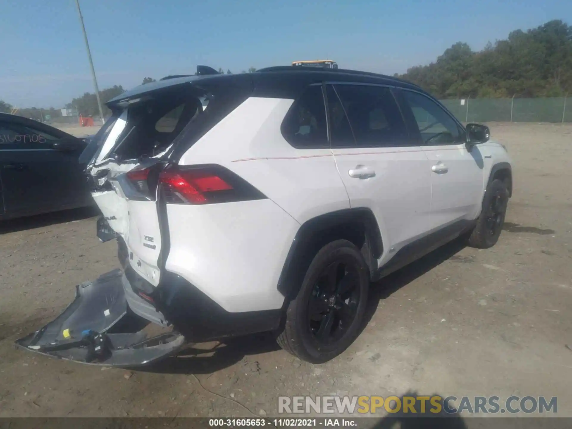 4 Фотография поврежденного автомобиля JTMEWRFVXKJ004291 TOYOTA RAV4 2019