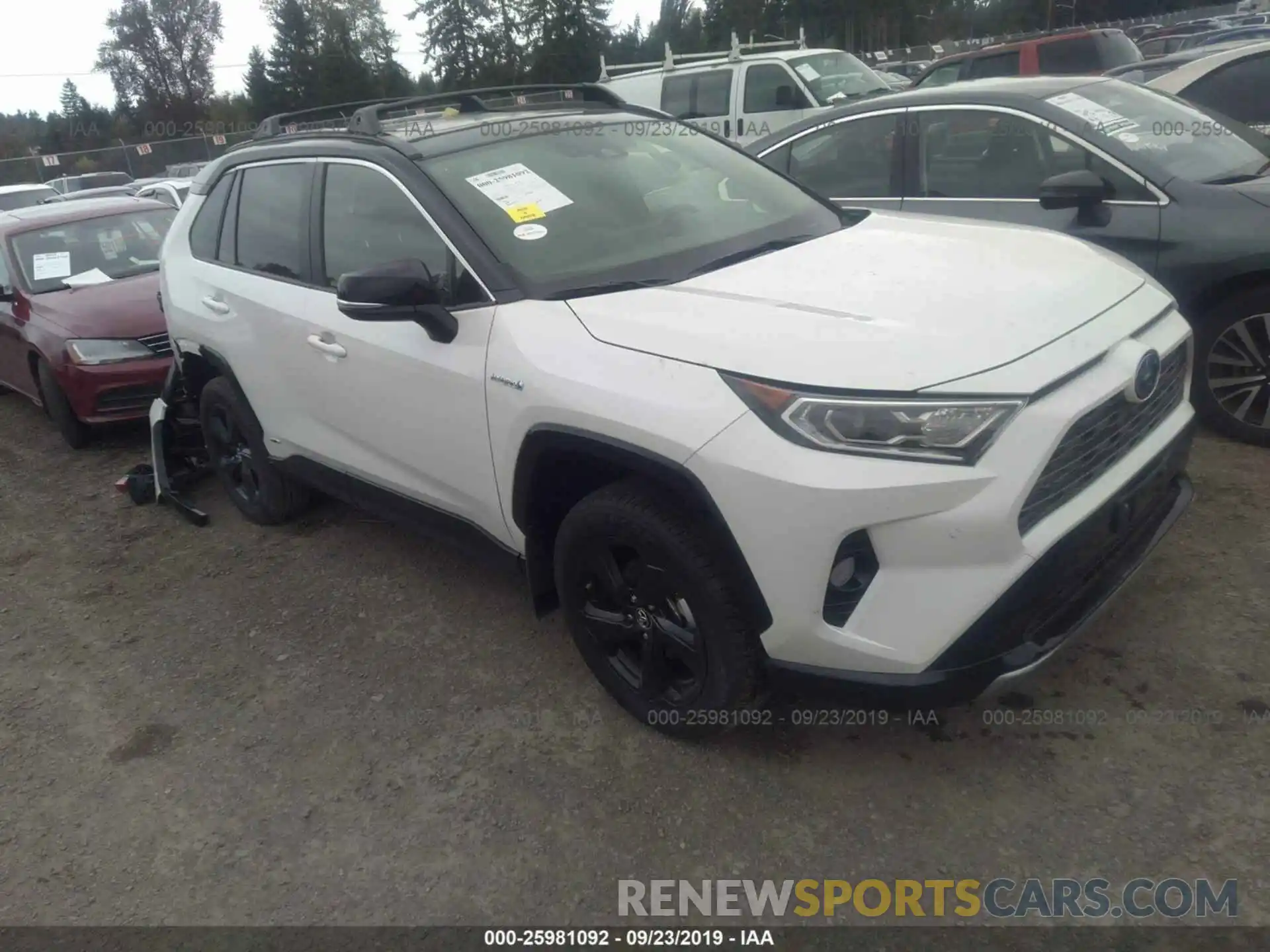 1 Фотография поврежденного автомобиля JTMEWRFVXKJ004985 TOYOTA RAV4 2019