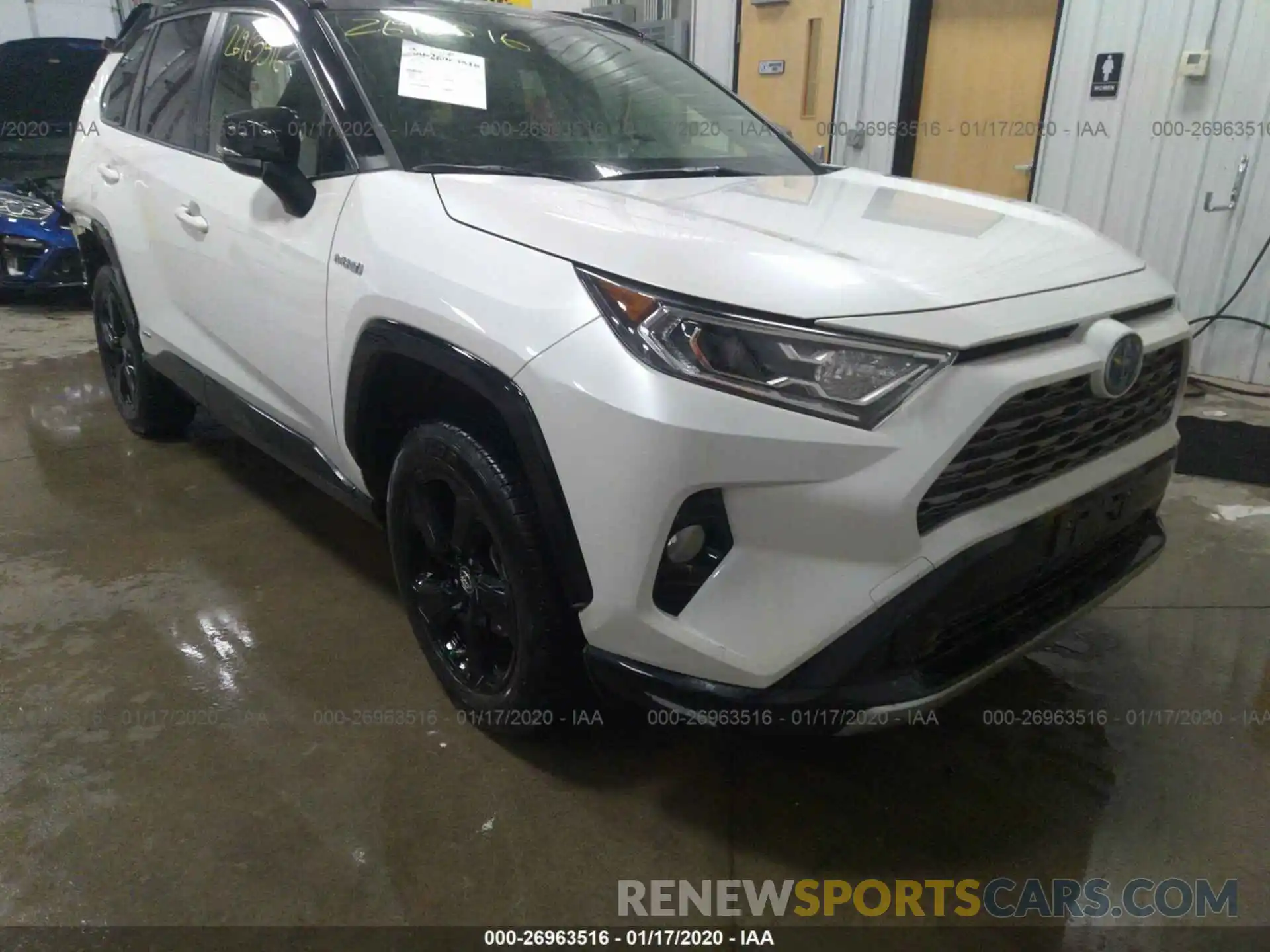 1 Photograph of a damaged car JTMEWRFVXKJ018630 TOYOTA RAV4 2019