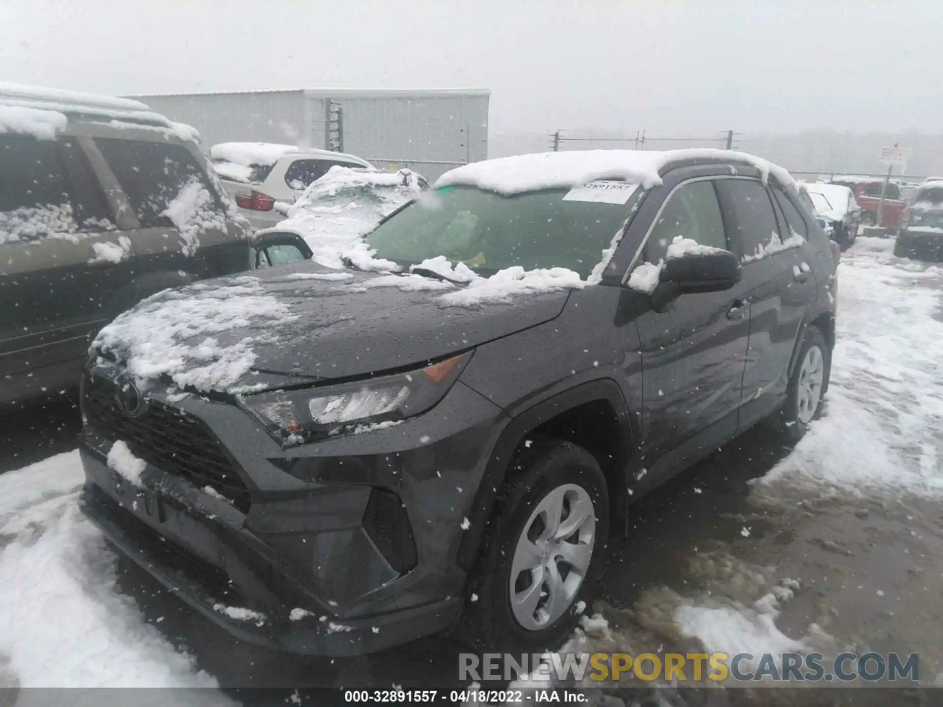 2 Photograph of a damaged car JTMF1RFV0KD004107 TOYOTA RAV4 2019