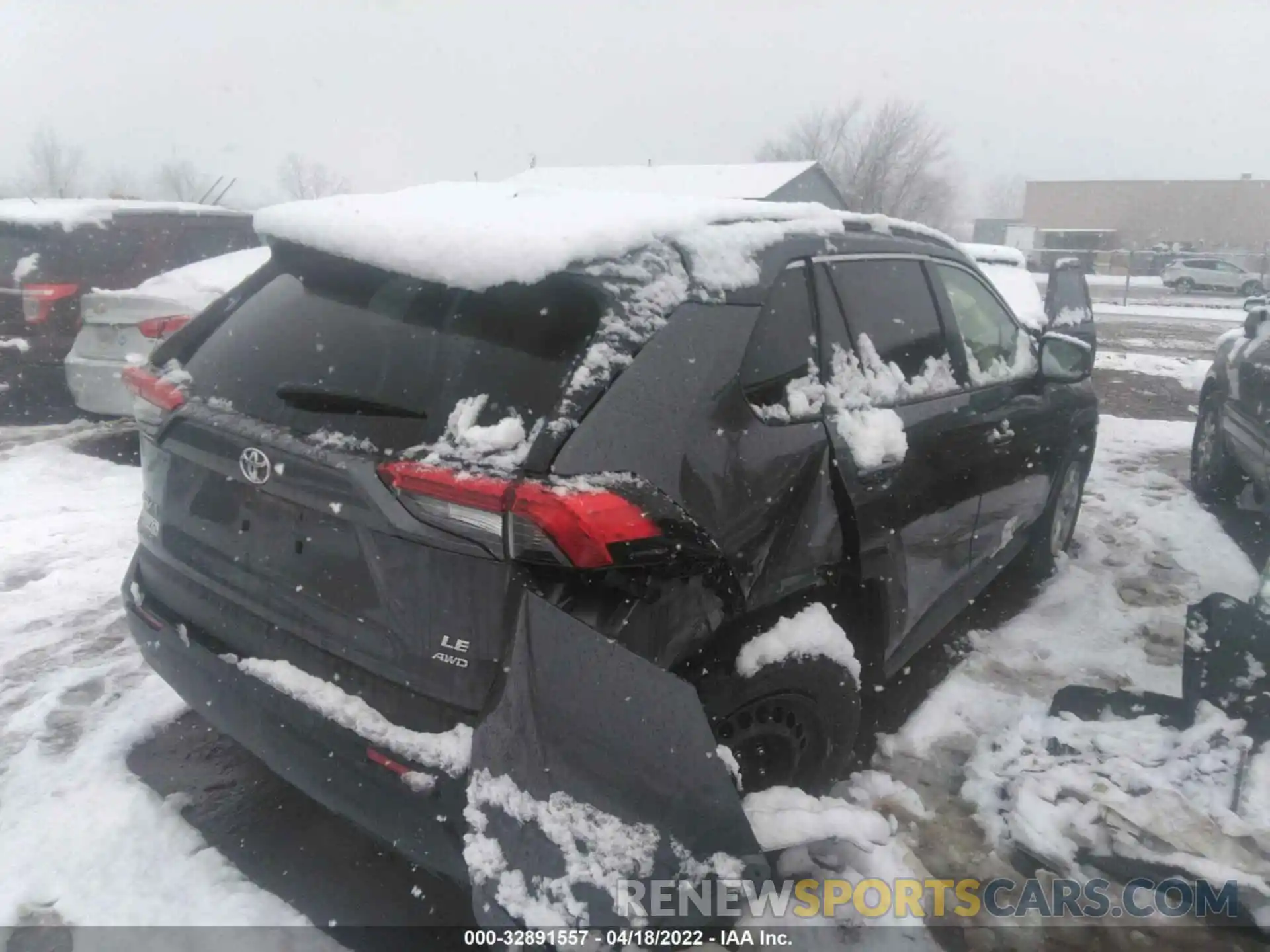 4 Photograph of a damaged car JTMF1RFV0KD004107 TOYOTA RAV4 2019