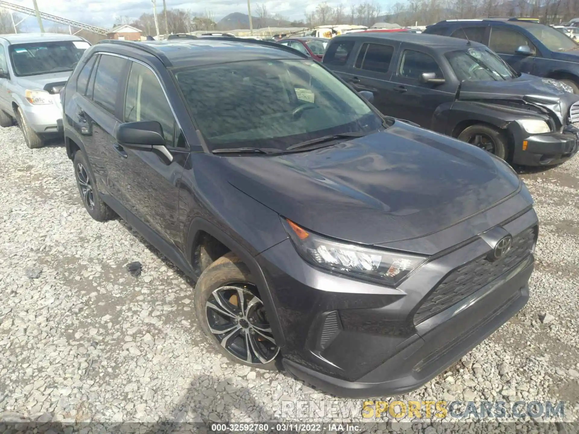 1 Photograph of a damaged car JTMF1RFV0KD025880 TOYOTA RAV4 2019