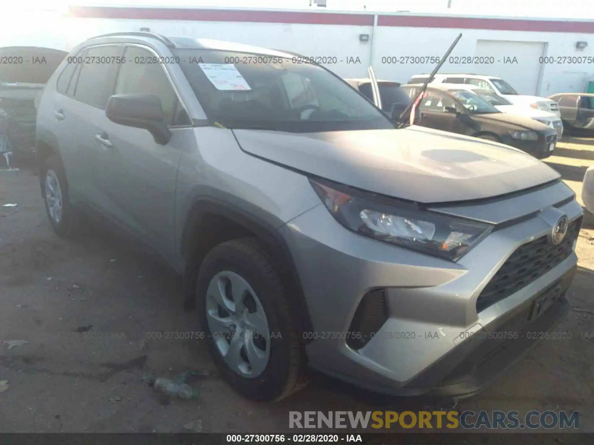 1 Фотография поврежденного автомобиля JTMF1RFV0KD030772 TOYOTA RAV4 2019