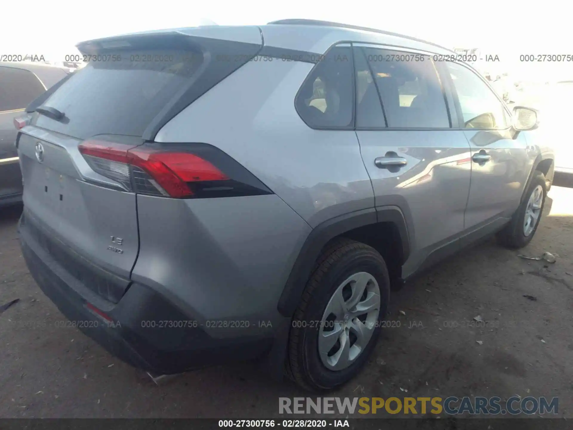 4 Фотография поврежденного автомобиля JTMF1RFV0KD030772 TOYOTA RAV4 2019