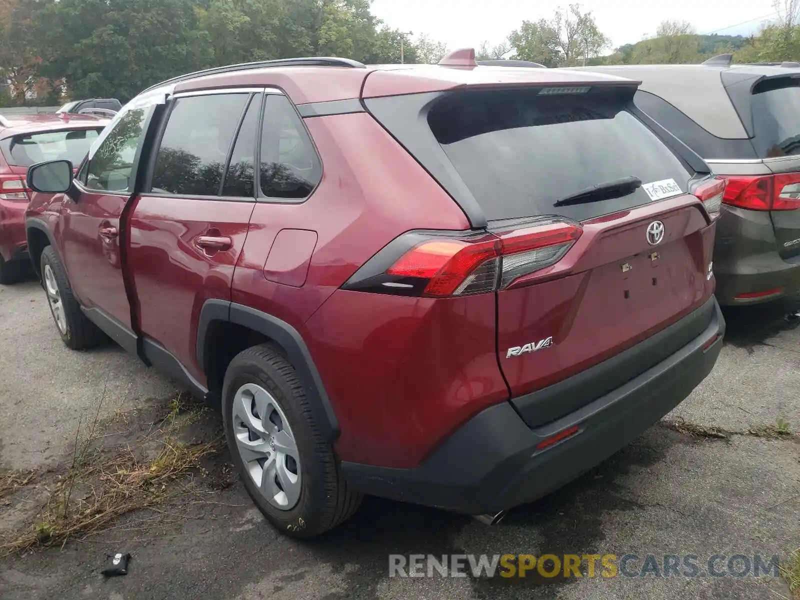 3 Photograph of a damaged car JTMF1RFV0KD032117 TOYOTA RAV4 2019