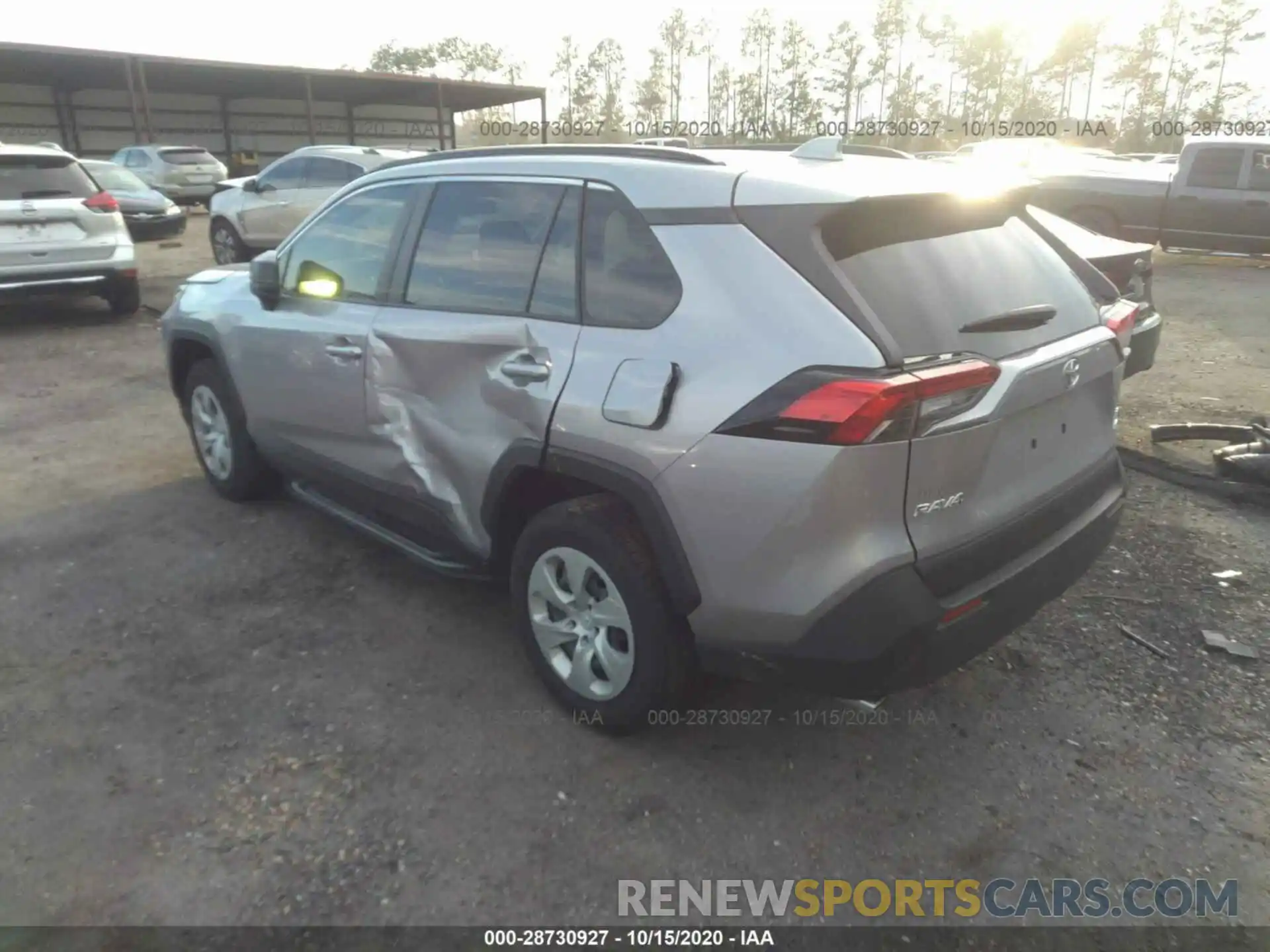 3 Фотография поврежденного автомобиля JTMF1RFV0KD039827 TOYOTA RAV4 2019