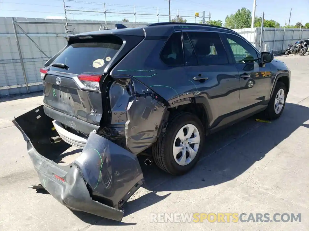 4 Photograph of a damaged car JTMF1RFV0KD042145 TOYOTA RAV4 2019