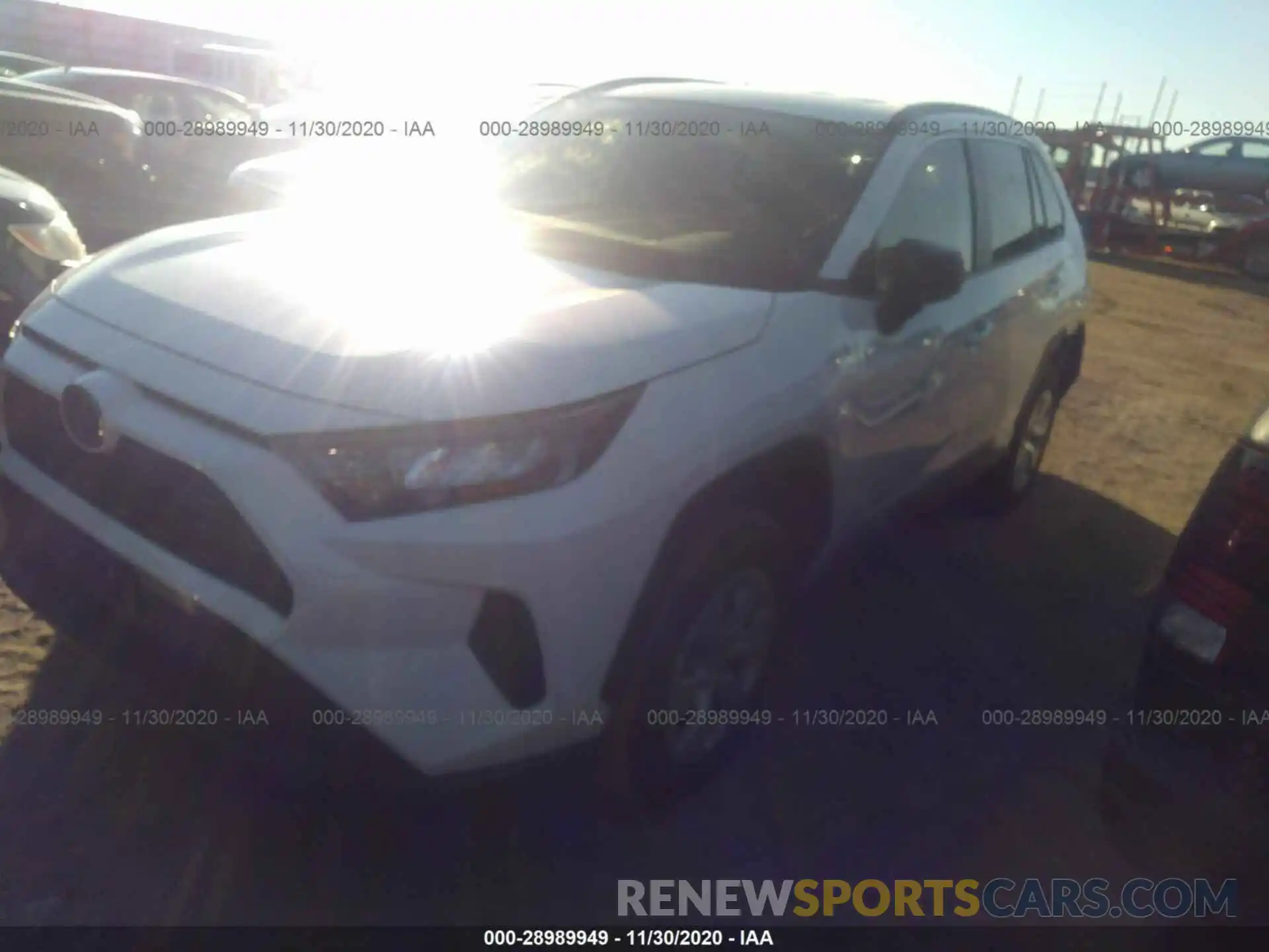 2 Фотография поврежденного автомобиля JTMF1RFV0KD045255 TOYOTA RAV4 2019