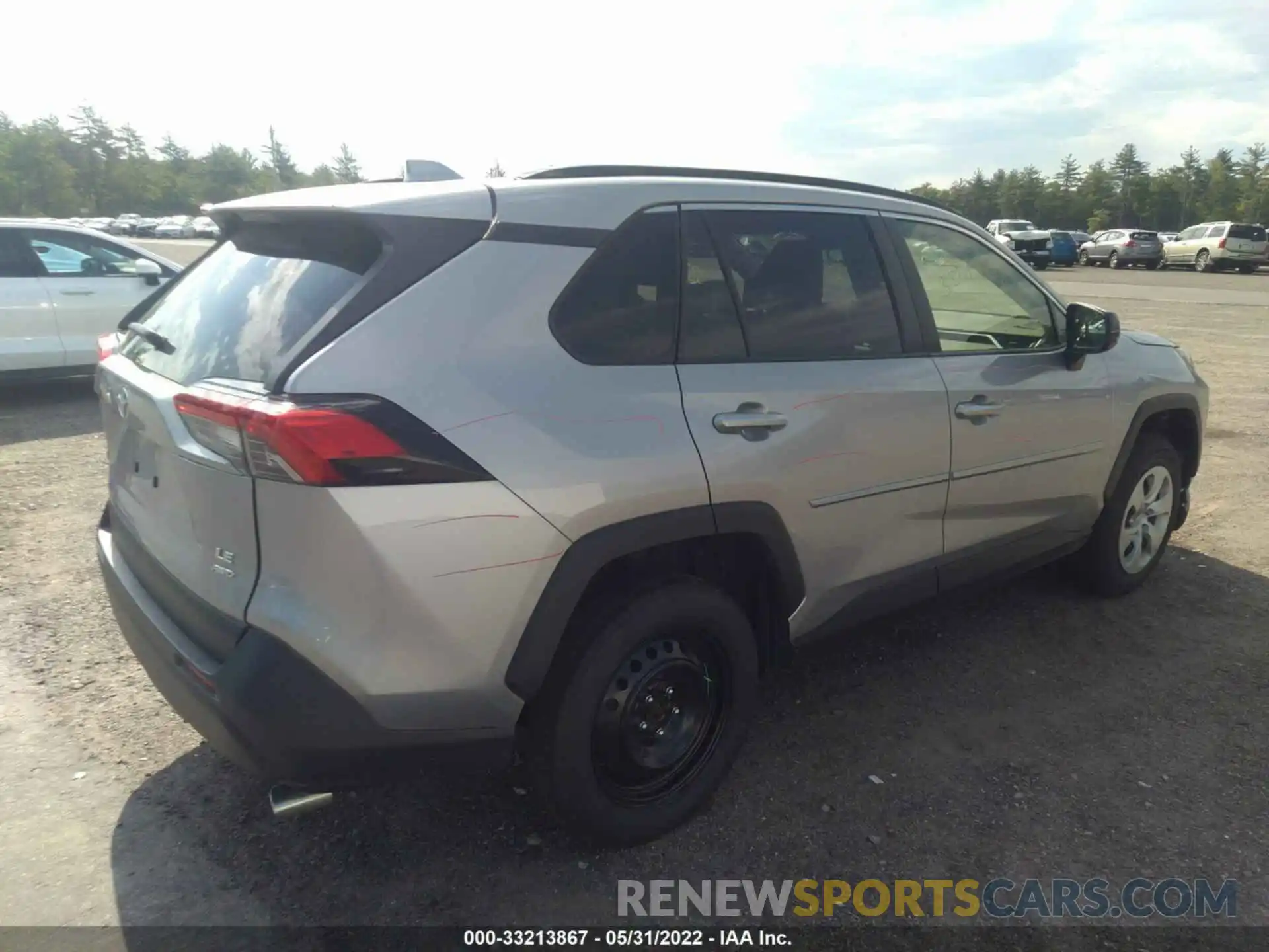 4 Photograph of a damaged car JTMF1RFV0KD047555 TOYOTA RAV4 2019