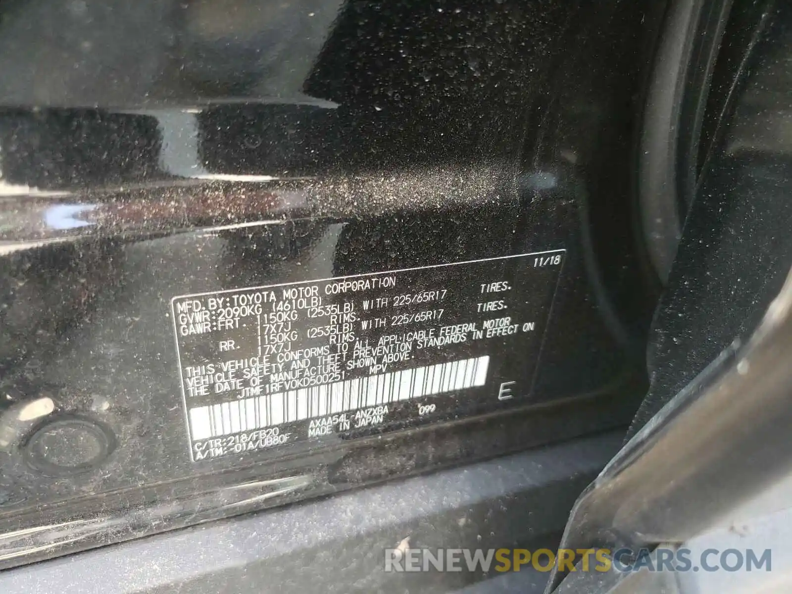 10 Photograph of a damaged car JTMF1RFV0KD500251 TOYOTA RAV4 2019