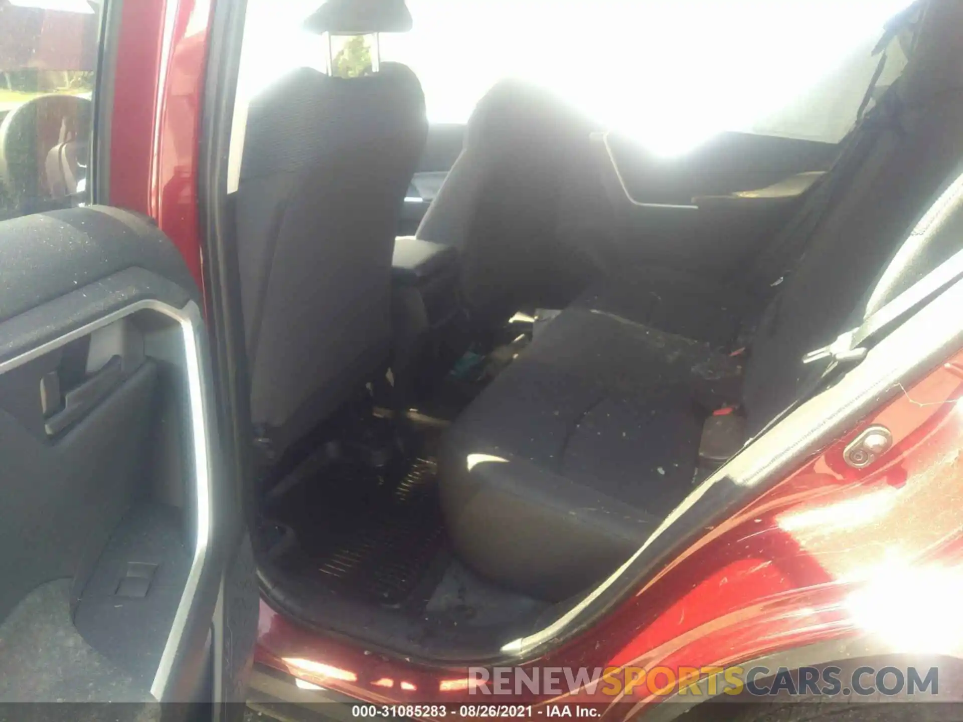 8 Photograph of a damaged car JTMF1RFV0KD513016 TOYOTA RAV4 2019