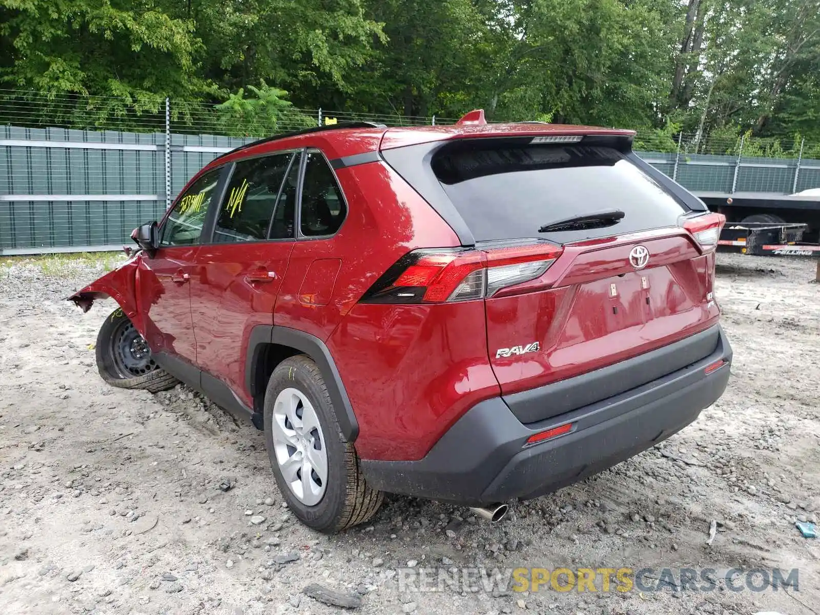 3 Photograph of a damaged car JTMF1RFV0KJ002553 TOYOTA RAV4 2019