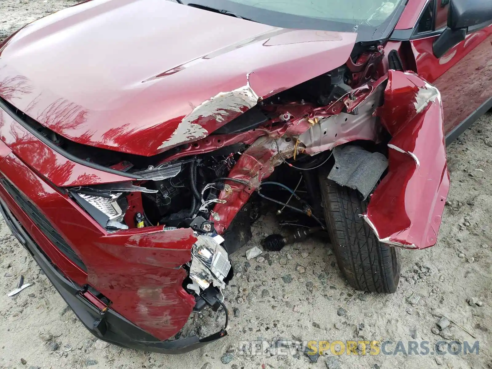 9 Photograph of a damaged car JTMF1RFV0KJ002553 TOYOTA RAV4 2019