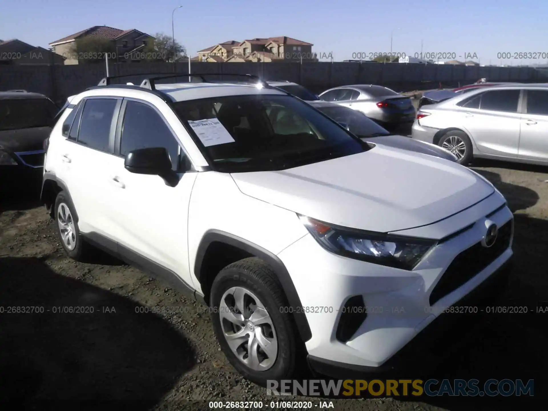 1 Photograph of a damaged car JTMF1RFV0KJ013312 TOYOTA RAV4 2019