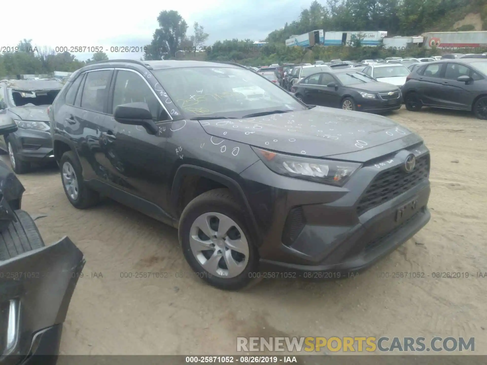 1 Фотография поврежденного автомобиля JTMF1RFV1KD006805 TOYOTA RAV4 2019