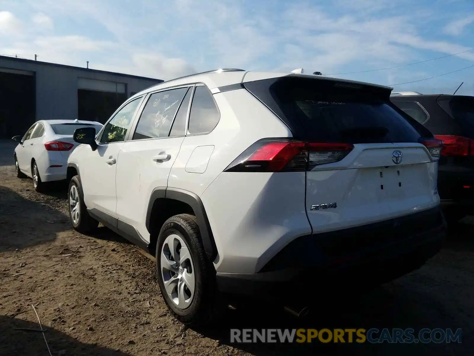 3 Photograph of a damaged car JTMF1RFV1KD503188 TOYOTA RAV4 2019