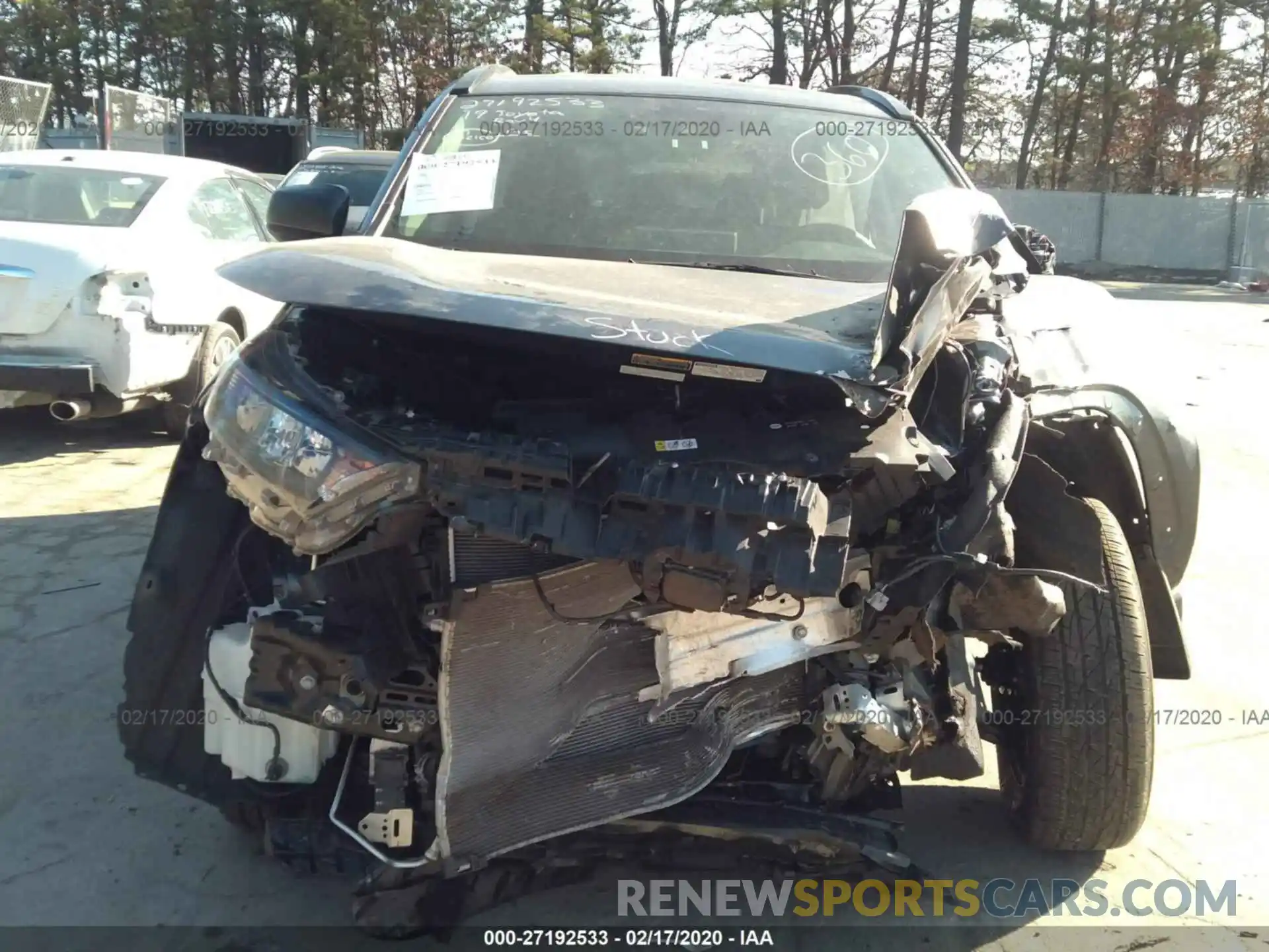 6 Photograph of a damaged car JTMF1RFV1KJ005980 TOYOTA RAV4 2019