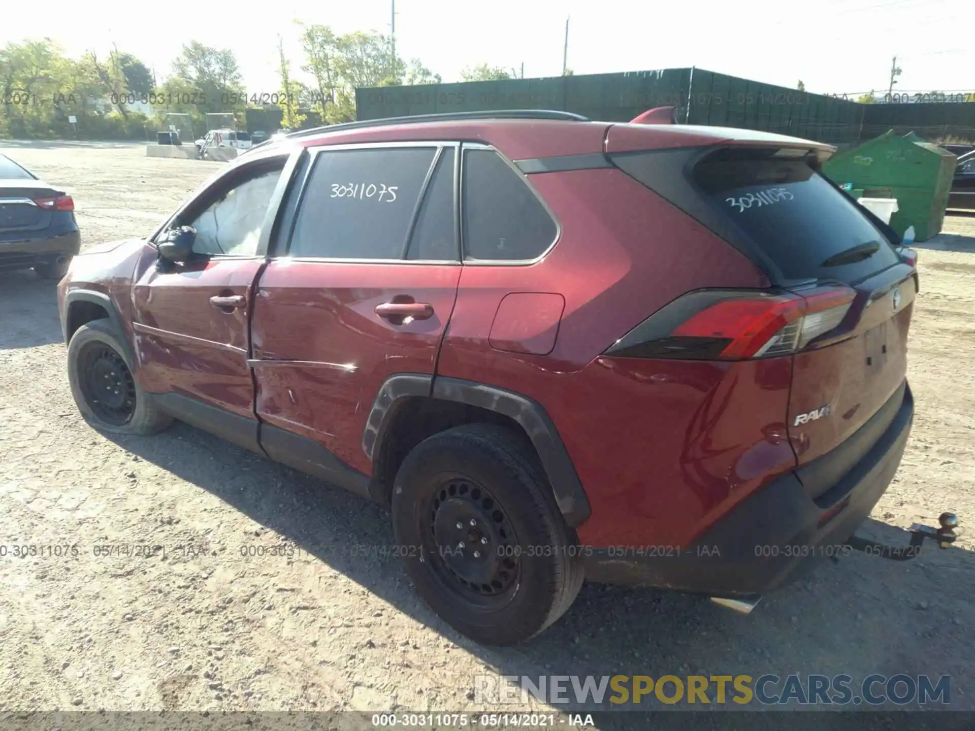 3 Photograph of a damaged car JTMF1RFV1KJ009916 TOYOTA RAV4 2019