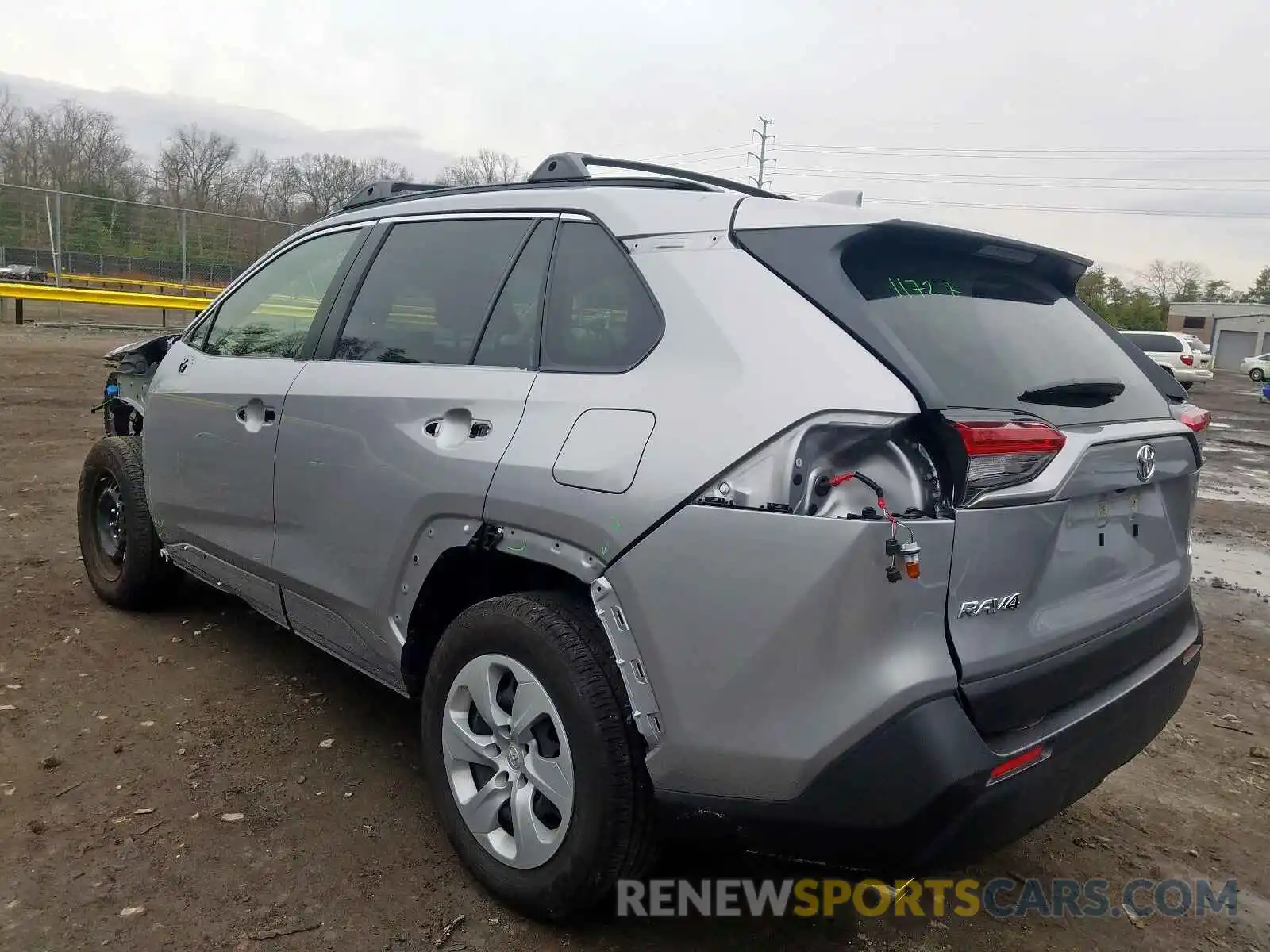 3 Фотография поврежденного автомобиля JTMF1RFV2KD002679 TOYOTA RAV4 2019