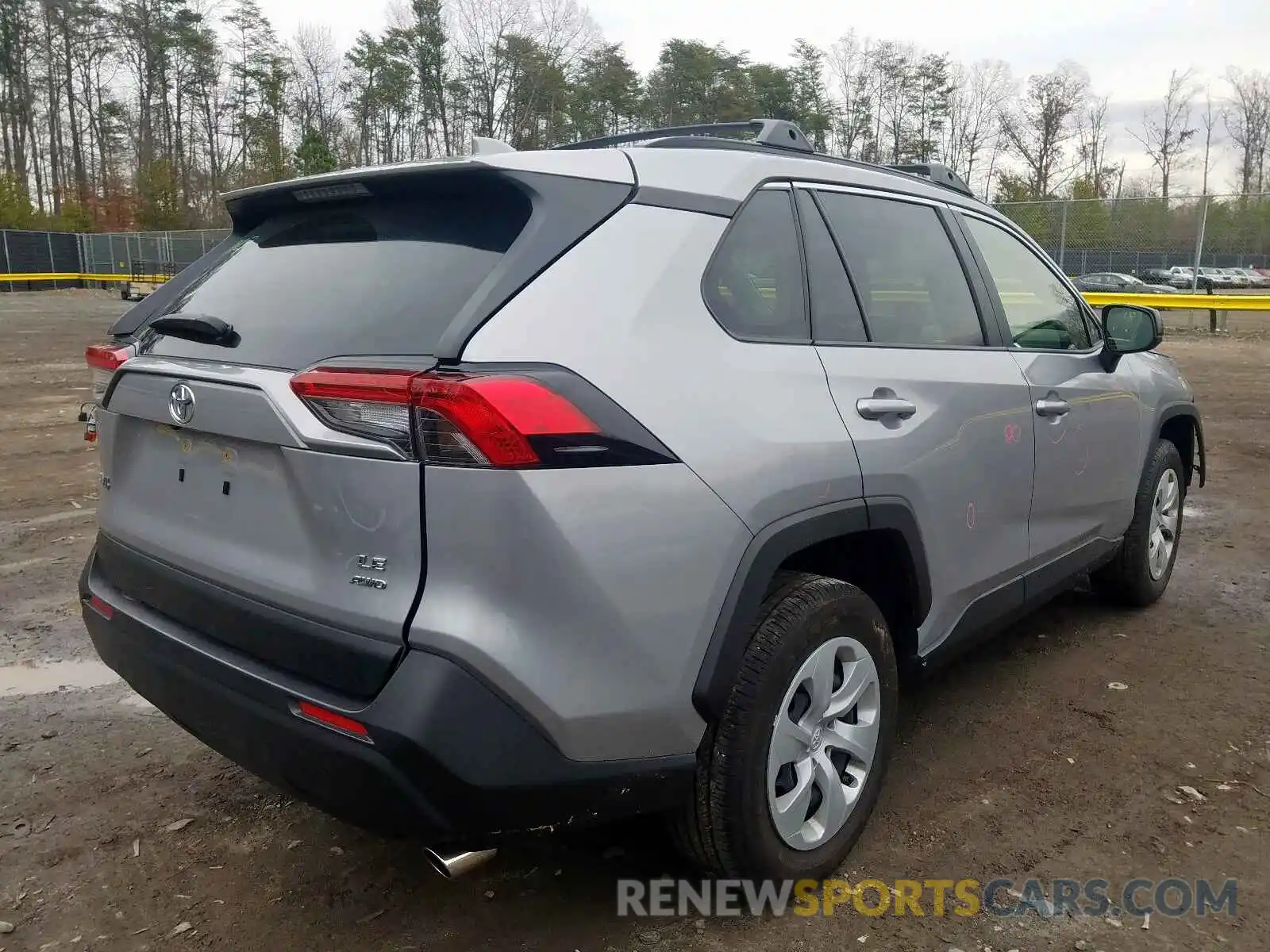 4 Фотография поврежденного автомобиля JTMF1RFV2KD002679 TOYOTA RAV4 2019