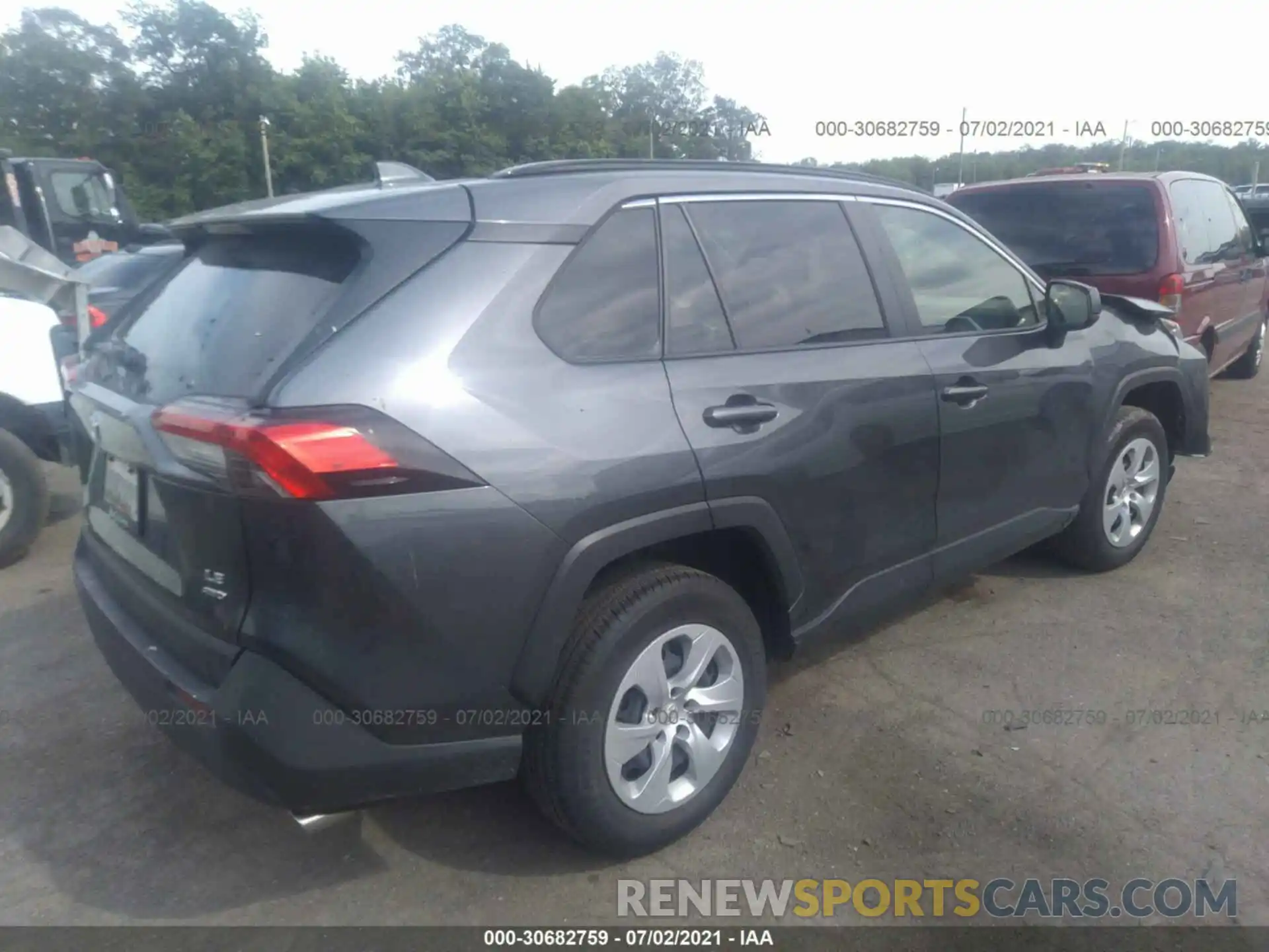 4 Photograph of a damaged car JTMF1RFV2KD006943 TOYOTA RAV4 2019