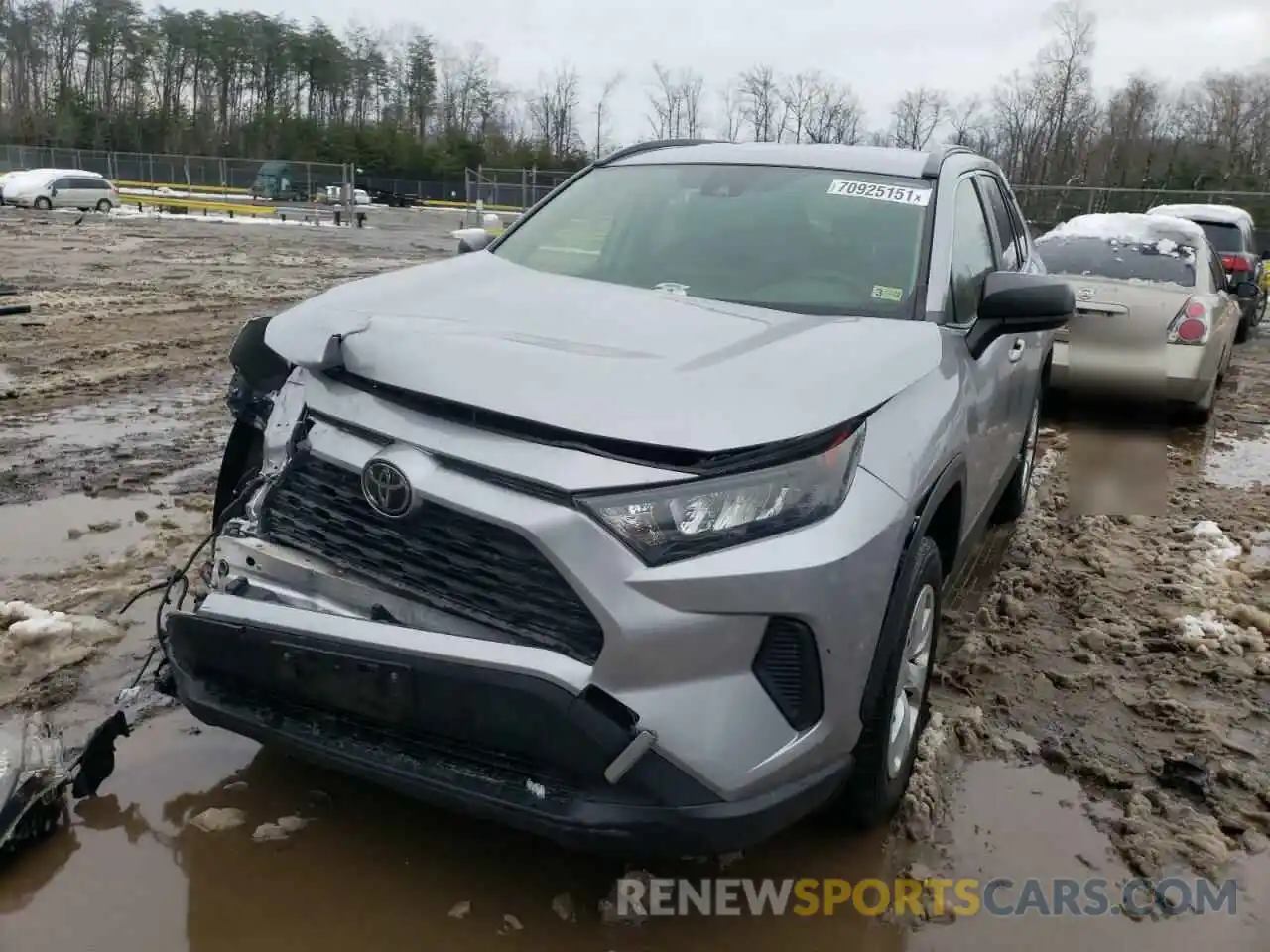 2 Photograph of a damaged car JTMF1RFV2KD006960 TOYOTA RAV4 2019