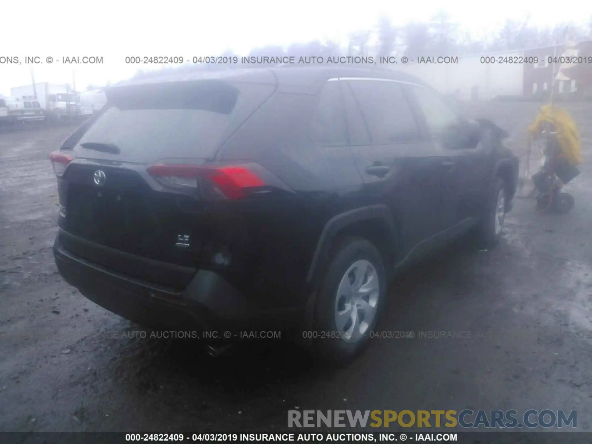 4 Photograph of a damaged car JTMF1RFV2KD009034 TOYOTA RAV4 2019