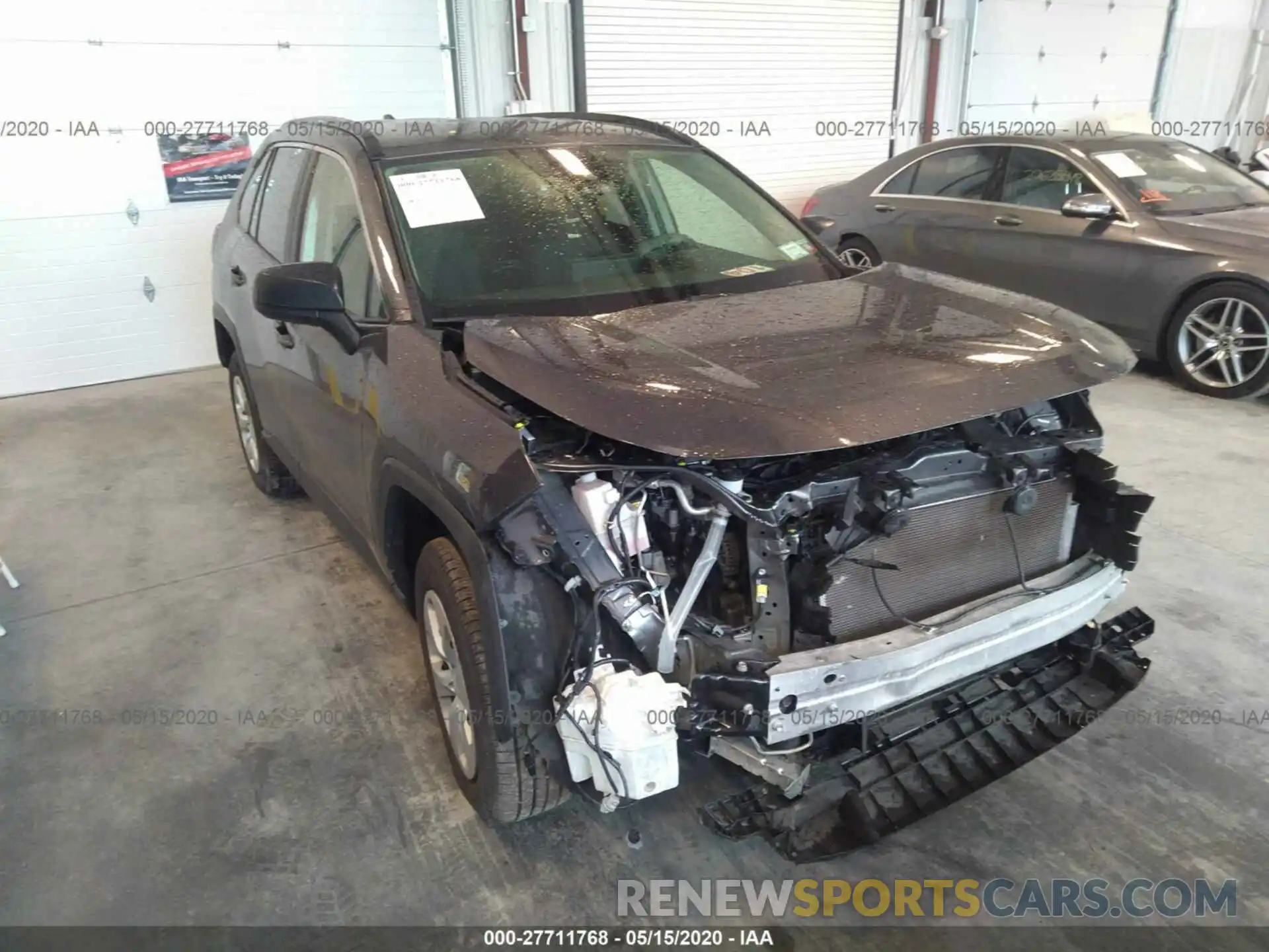 1 Photograph of a damaged car JTMF1RFV2KD009079 TOYOTA RAV4 2019