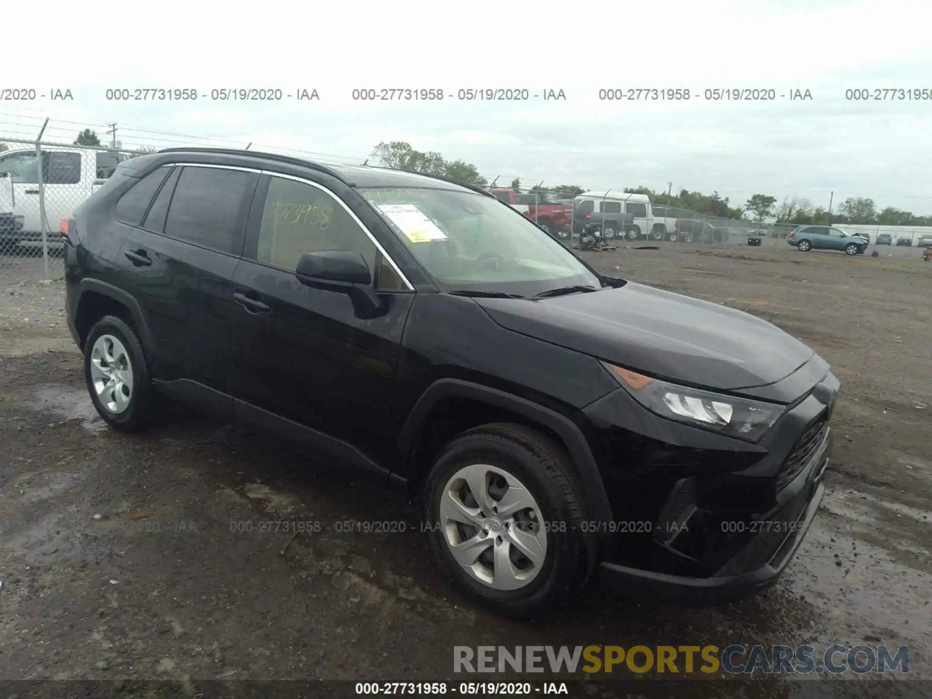 1 Photograph of a damaged car JTMF1RFV2KJ005597 TOYOTA RAV4 2019