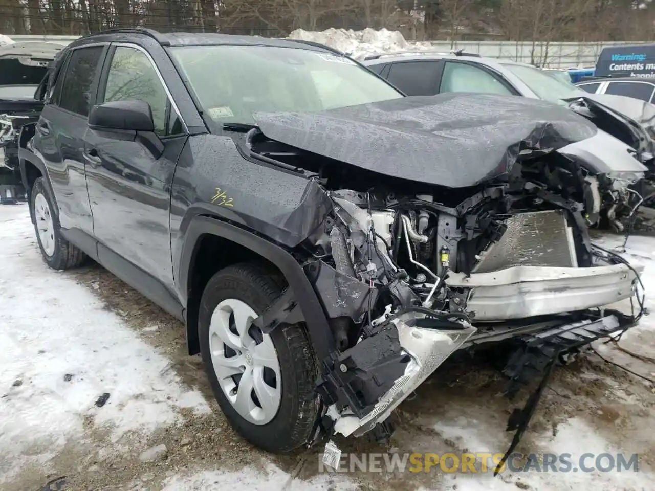 1 Photograph of a damaged car JTMF1RFV3KD026666 TOYOTA RAV4 2019