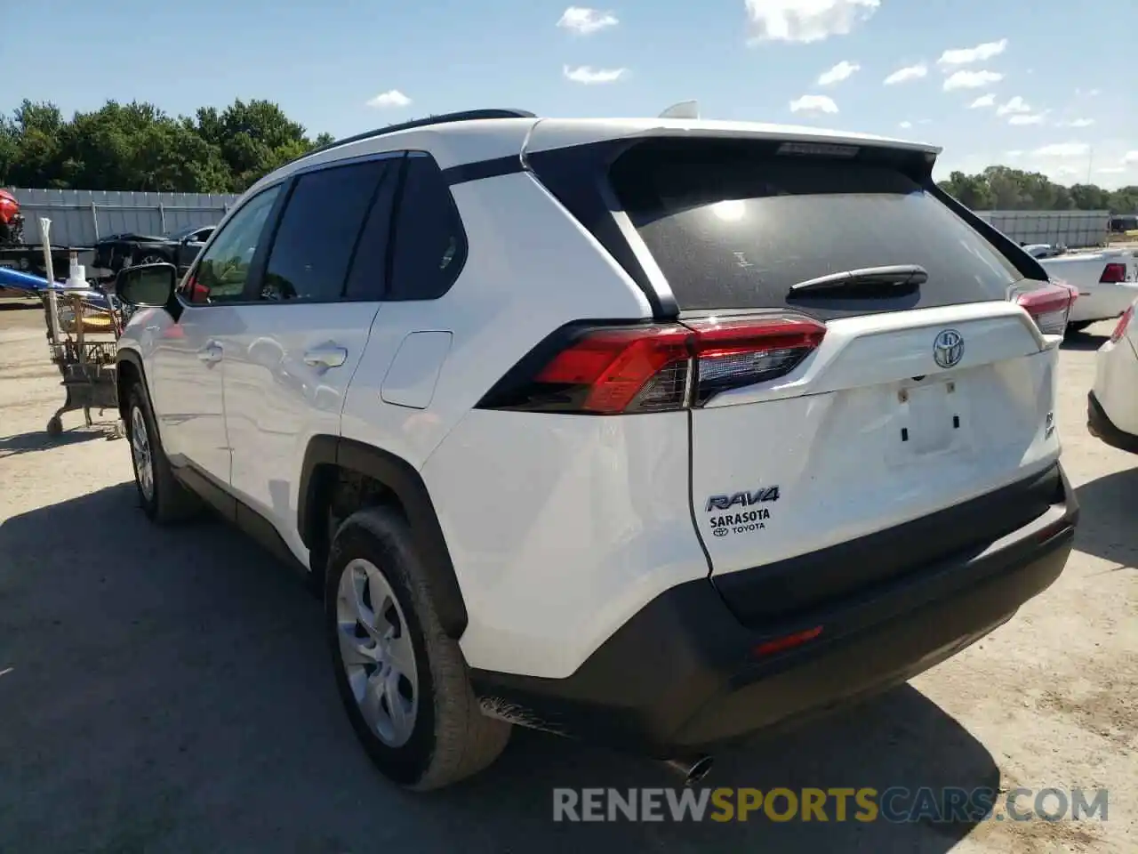 3 Photograph of a damaged car JTMF1RFV3KD043256 TOYOTA RAV4 2019