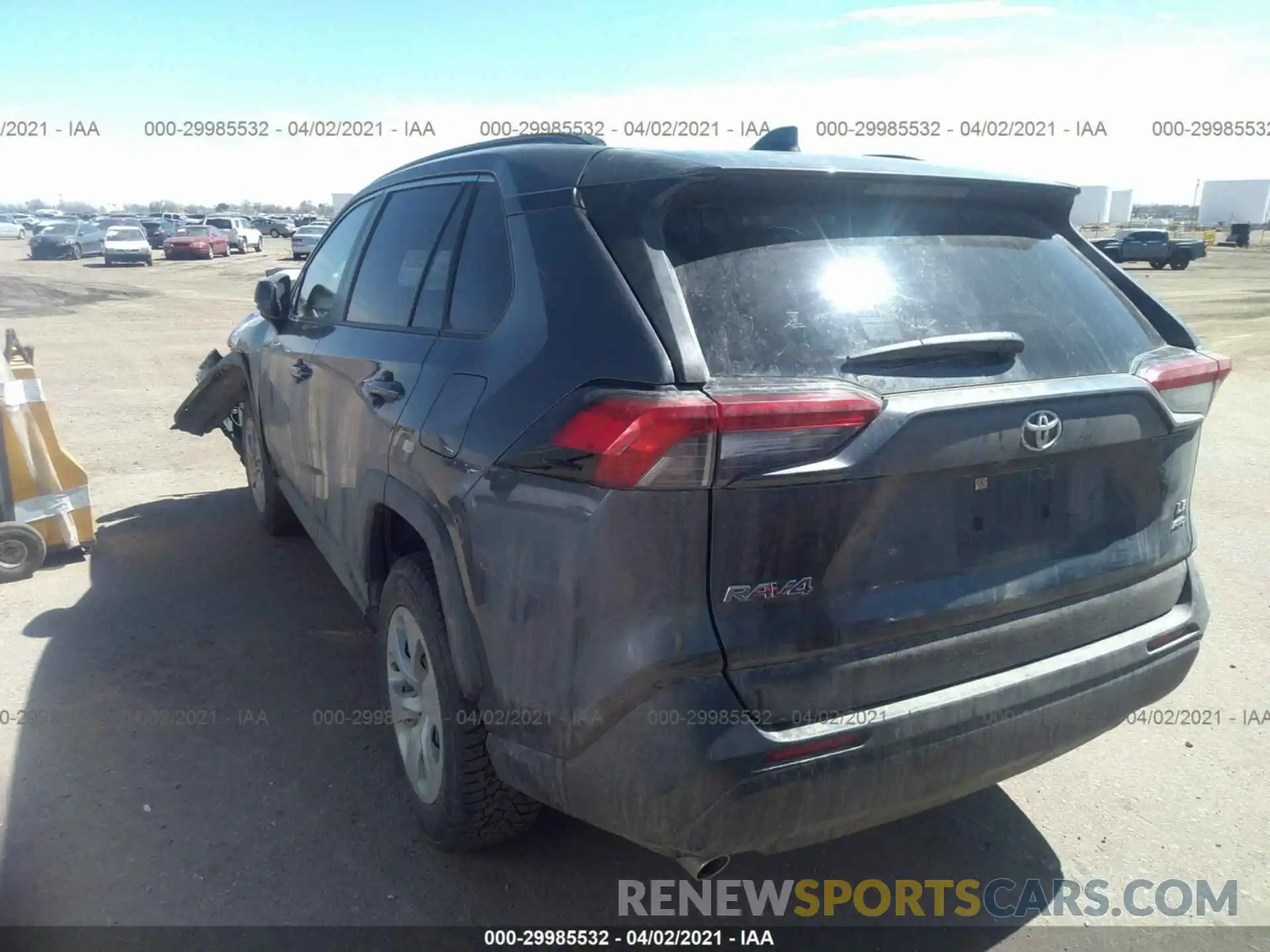 3 Photograph of a damaged car JTMF1RFV3KD043791 TOYOTA RAV4 2019