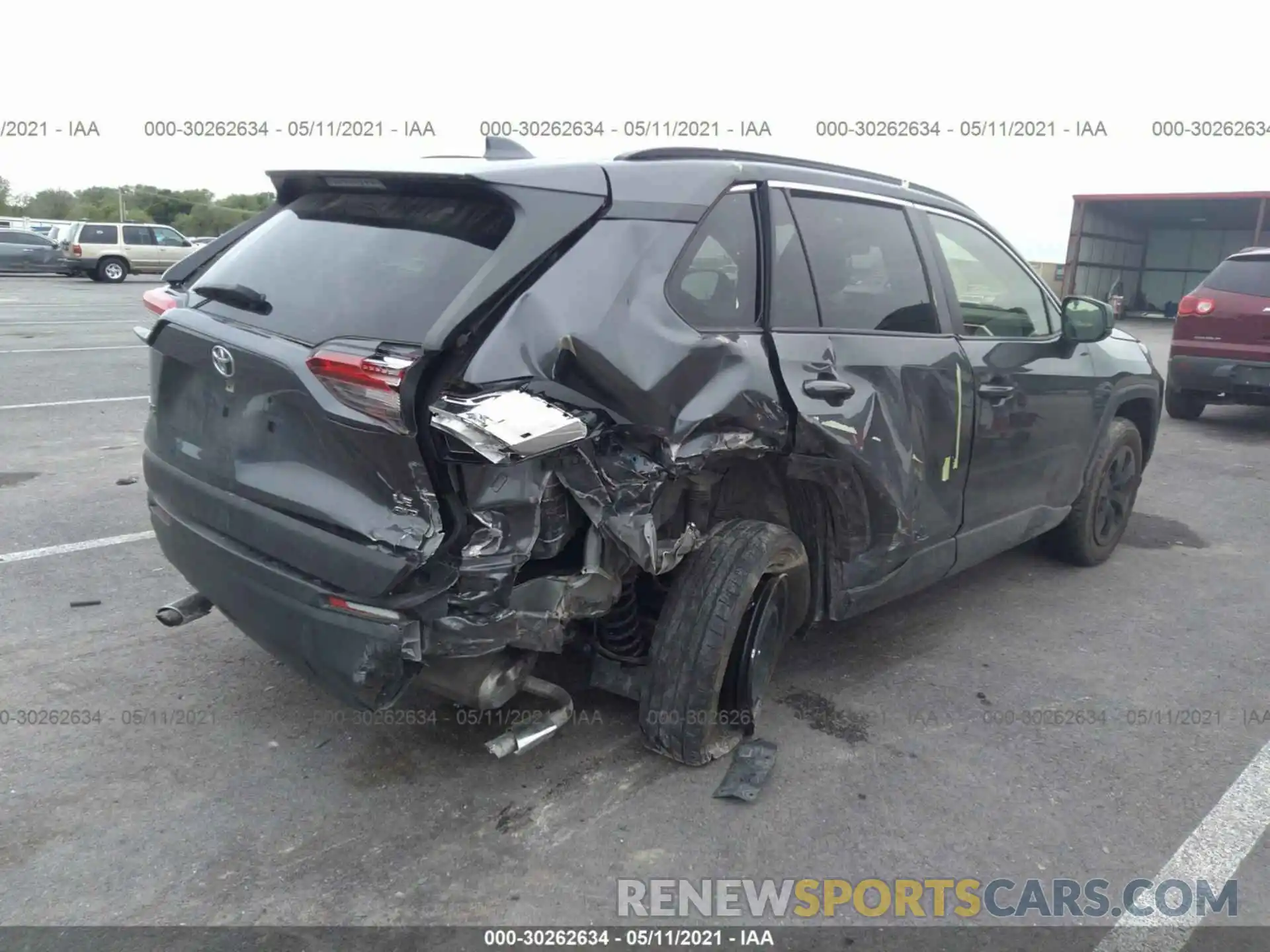 4 Photograph of a damaged car JTMF1RFV3KD501846 TOYOTA RAV4 2019